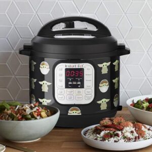 Instant Pot Star Wars 6Qt Duo Little Bounty, Black